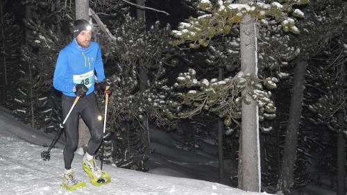 Konstantin Wedel gewinnt das Dreikönigsrennen von Tschierv nach Minschuns (Foto: z. Vfg).