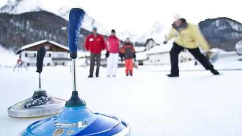 Il Cdt Tarasp ha organisà dal 2009 la Mestranza svizra da tschoccas a Scuol (fotografia: ESTAG).