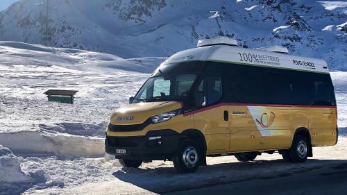 Fährt leise und elektrisch, der neue Schulbus fürs Puschlav. Foto: PostAuto