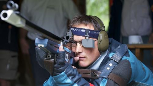 Verschärfte Umweltauflagen führen auch in Südbünden zu einer leichten Regionalisierung im Schiesswesen. Foto: fotoswiss.com Cattaneo