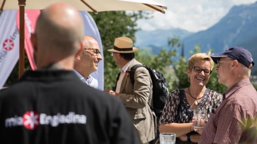 In sonda passada ha gnü lö la prüma radunanza generala da la Società mia Engiadina a Scuol (fotografia: Dominik Täuber).