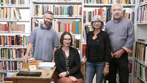 Michael Hiltbrunner, Archivar des Nachlasses, Etna Krakenberger, Tochter von Peter Trachsel, Charlotte Gohs, dessen Partnerin und Christof Rösch, Künstlerhaus Nairs (von links).Foto: Mayk Wendt