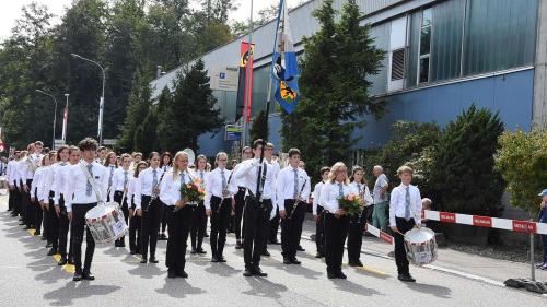 Üna sesantina da giuvnas musicantas e musicants da Puntraschigna fin Martina han partecipà al proget musical «Burgdorf 2019». (fotografia: Nicolo Bass)