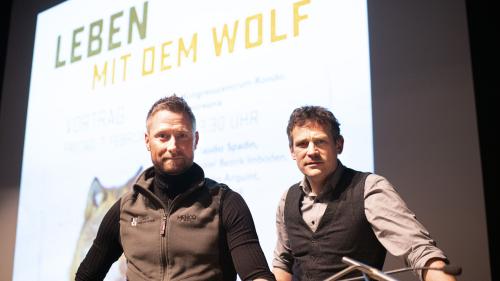 Die Referenten, Claudio Spadin und Adrian Arquint.	Foto: Mayk Wendt