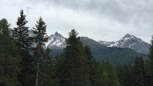 Die Bergung des Verunfallten Foto: Kantonspolizei Graubünden