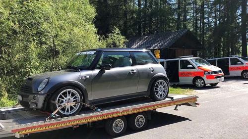 Eines der sichergestellten Fahrzeuge. Foto: Kantonspolizei Graubünden