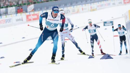 Dario Cologna behauptete auf der Zielgeraden den 10. Rang (Foto: Nordic Fokus).