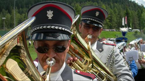 Von den anhaltenden Corona-Restriktionen besonders betroffen sind die Musikgesellschaften, da sie weder ordentliche Proben durchführen noch Live-Konzerte geben können. Foto: Nicolo Bass