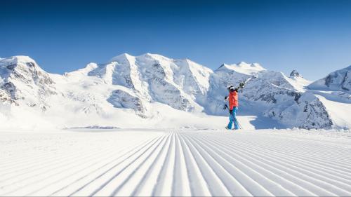 Perfekte Wintersportverhältnisse im Engadin. Doch wegen Corona blieben  viele Gäste aus, vor allem diejenigen aus dem Ausland,