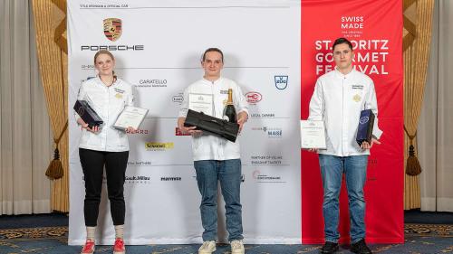 Franca Sofia Obrecht (3.), Ramon Micha Süsstrunk (Sieger) und Ruben Paiano bei der Siegerehrung des Young-Talent-Wettbewerbs. 	Foto: Steve Hadorn