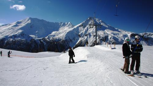 Fin la fin da la stagiun in quatter eivnas es la gestiun i’l territori da ski Minschuns minimada (fotografia: mad).