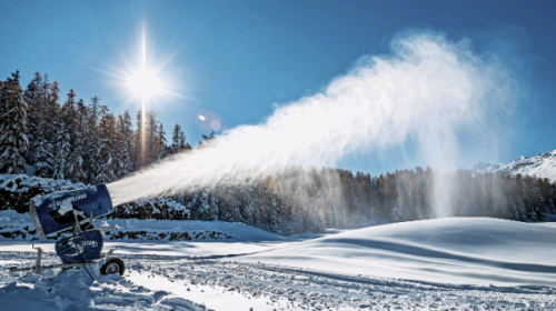 Mehr als 27 Millionen soll in Beschneiungs‧anlagen am Corvatsch und auf Furtschellas investiert werden – ‧teils mitgetragen von der öffentlichen Hand: nämlich den Standortgemeinden Sils und Silvaplana. Foto: Daniel Zaugg
