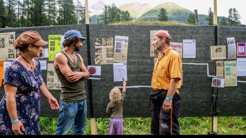 Drei Generationen Baumanns, v. l.: Tochter Joanna, Sohn Giamun, Enkelin Malaika und Vater Nils, 	Foto: Jon Duschletta