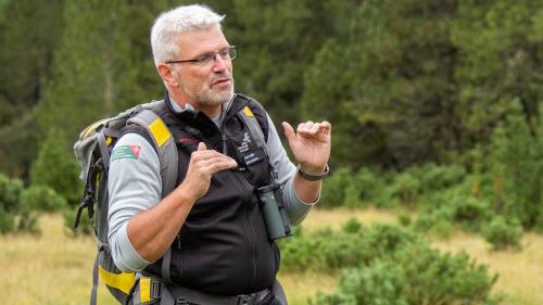 Il directer dal Parc Naziunal Svizzer, Ruedi Haller, es eir illa suprastanza da l’Alparc (fotografia: mad).