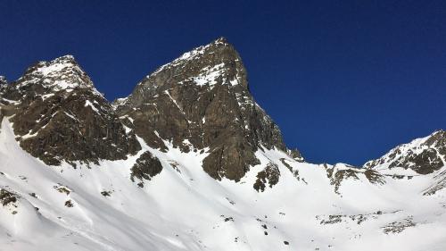 Il territori in movimaint al Piz Buin Pitschen es ün zich zoppà sün quista fotografia davo il grip Cronsel, ün pregrip dal piz (fotografia: Cristiana Fliri-Feuerstein).