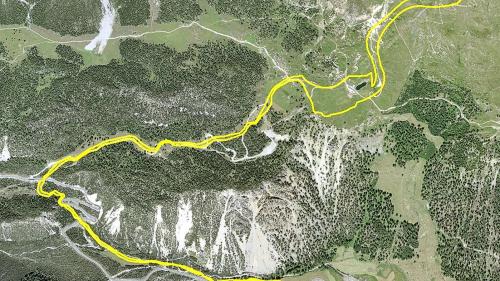 3,5 Kilometer Talabfahrt können dank der neuen Anlage beschneit werden. Foto: Kanton Graubünden