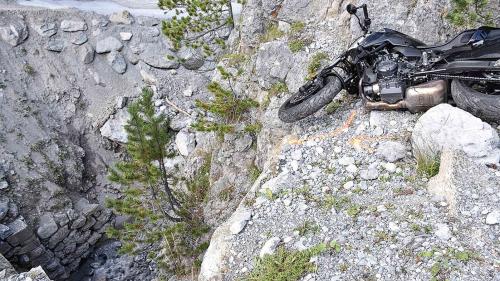 Unfallstelle Ofenpass/Zernez. Foto: Kapo