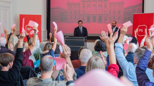 Jon Pult wurde am 14. Oktober von der SP Graubünden mit Begeisterung zum Bundesratskandidaten nominiert.