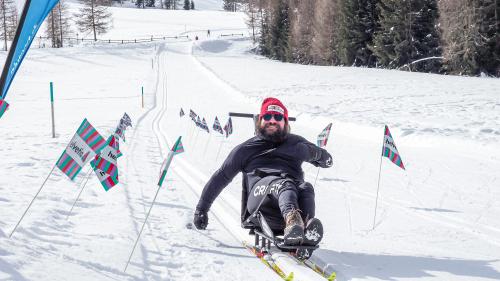 Campteilnehmer Philipp bewältigte die 42 Kilometer lange Strecke ausschliesslich mit der Kraft eines Armes. Fotos: Carolin Rohwäder