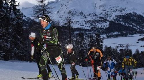 Die Skitourenserie «3-Summits» absolvierte ihre zweite Station mit einem Lauf auf der berühmten Nachtskipiste (Foto: z. Vfg.) 