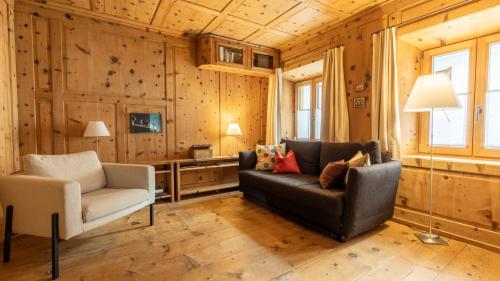 Auch Angebote auf Airbnb haben einen EInfluss auf den Wohnungsmarkt in Graubünden. Foto: Engadin Booking