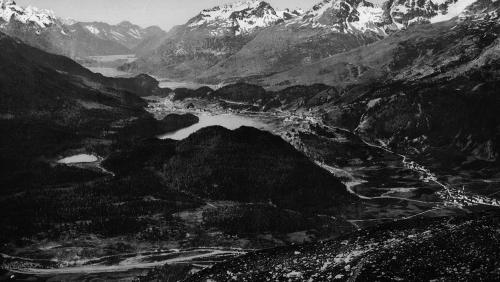 Die Charnadüra-Schlucht und die Oberengadiner Seenplatte um 1880. Foto: la narrada/ETH Bildarchiv